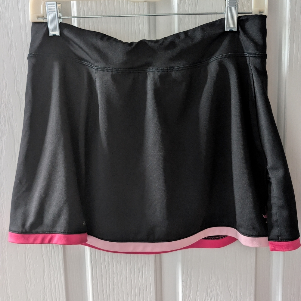 Gently Worn New Balance Breast Cancer Awareness Tennis/Running Skirt MEDIUM
